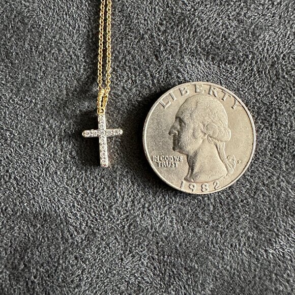 David Yurman Cable Cross Necklace w/ Pavé White Diamonds & 18K Yellow Gold - 18" - Picture 10 of 16